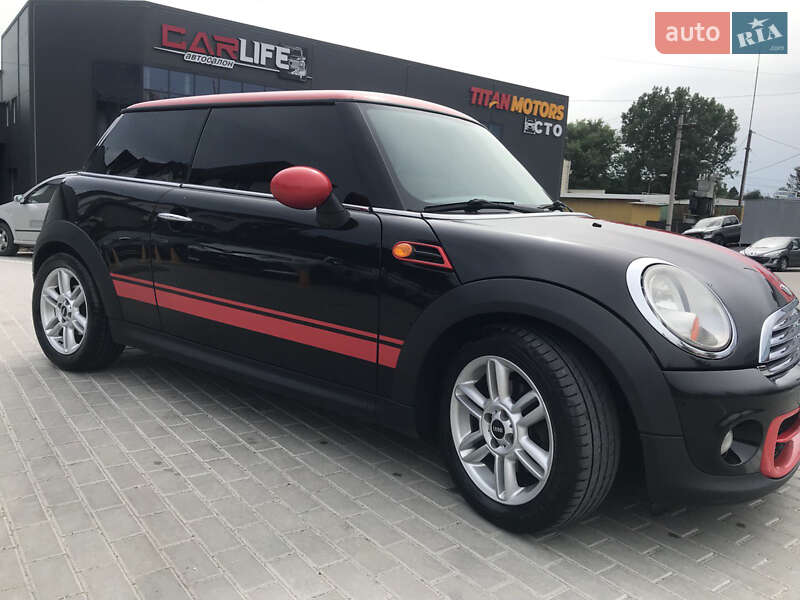 Хетчбек MINI Hatch 2011 в Тернополі