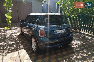 Хетчбек MINI Hatch 2009 в 