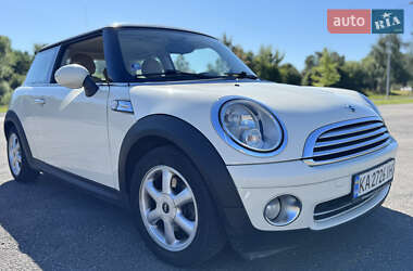 Хэтчбек MINI Hatch 2008 в 