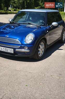 Хетчбек MINI Hatch 2004 в 