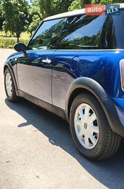 Хетчбек MINI Hatch 2004 в 