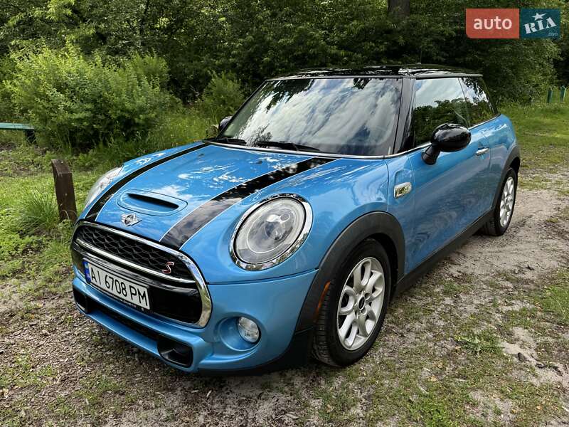 Хетчбек MINI Hatch 2015 в Києві