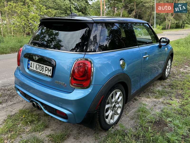 Хетчбек MINI Hatch 2015 в Києві