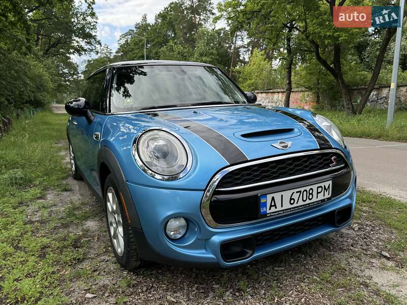 Хетчбек MINI Hatch 2015 в Києві