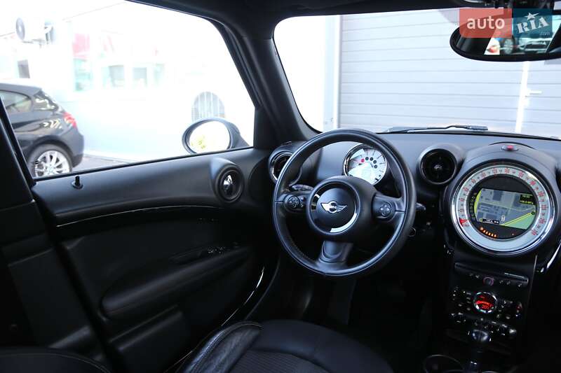 Хетчбек MINI Hatch 2014 в Києві