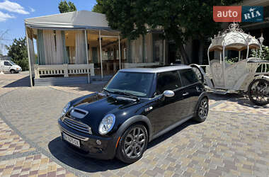 Хетчбек MINI Hatch 2005 в 