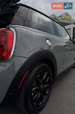 Хетчбек MINI Hatch 2019 в 