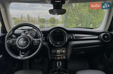 Хетчбек MINI Hatch 2019 в 
