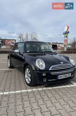 Хэтчбек MINI Hatch 2006 в Житомире