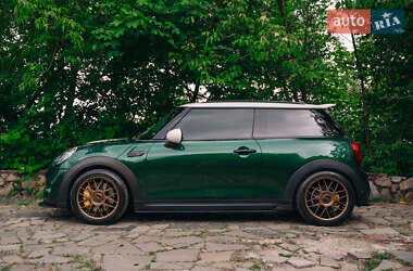 Хэтчбек MINI Hatch 2017 в 