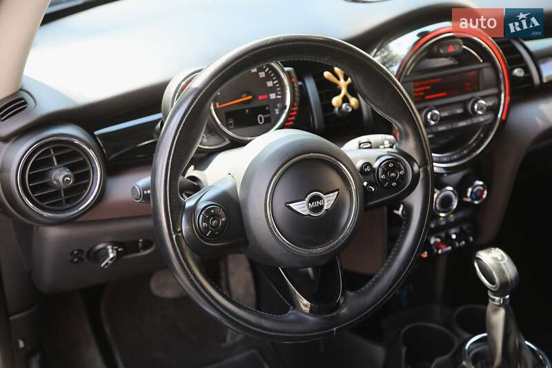 Хетчбек MINI Hatch 2014 в Харкові