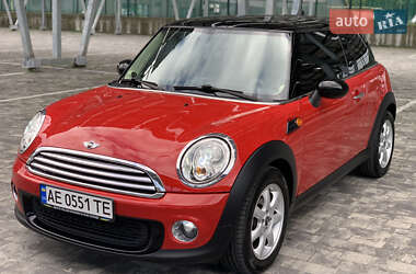 Хэтчбек MINI Hatch 2010 в 