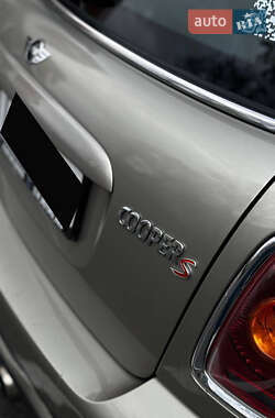 Хэтчбек MINI Hatch 2010 в 