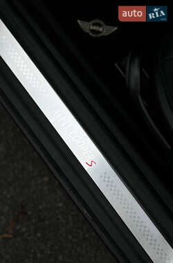 Хэтчбек MINI Hatch 2010 в 