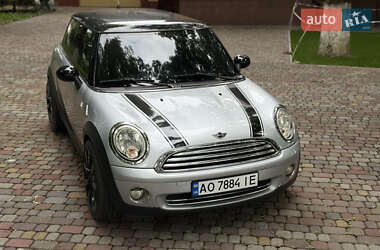 Хетчбек MINI Hatch 2007 в 