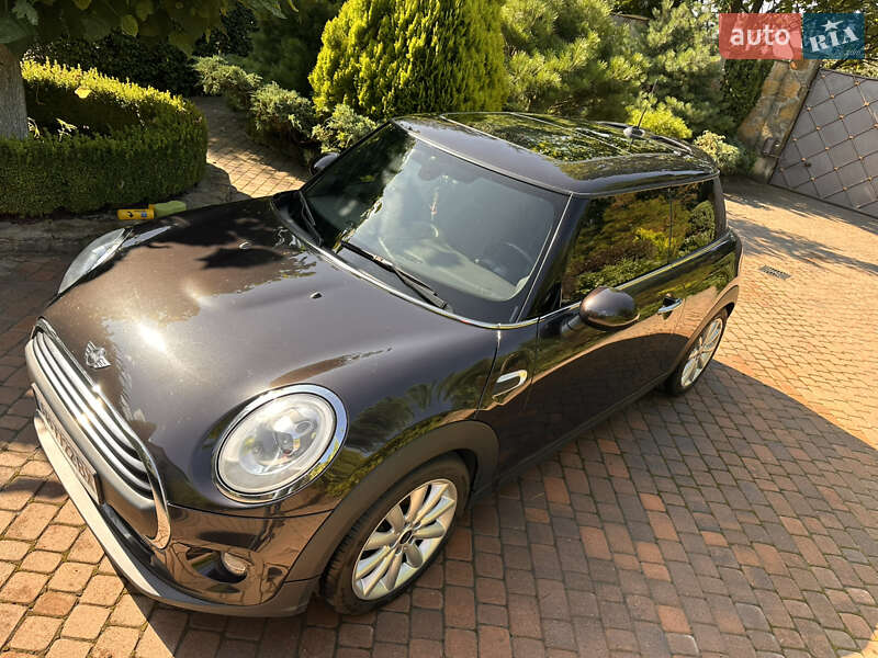 Хетчбек MINI Hatch 2015 в Вінниці