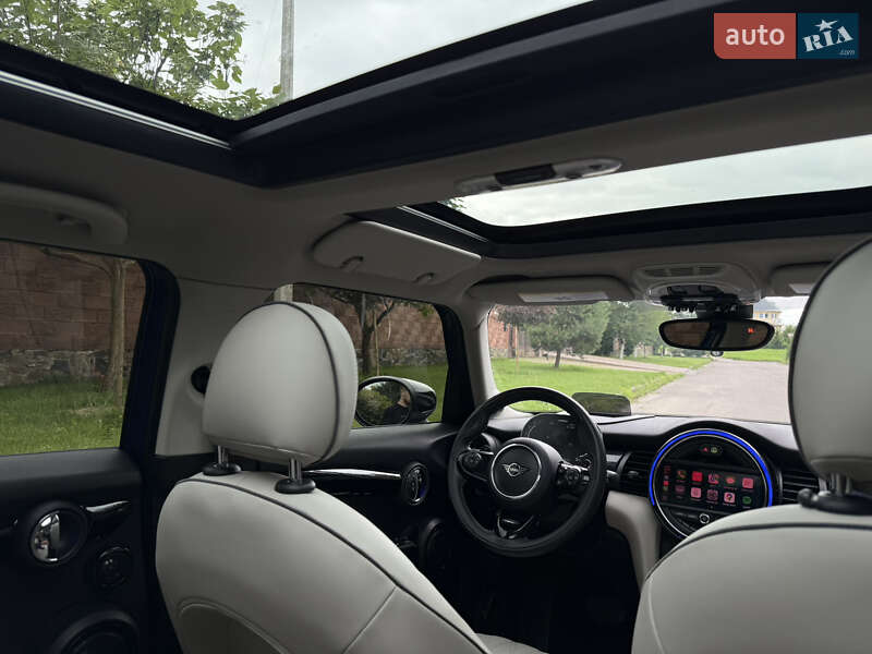 Хетчбек MINI Hatch 2020 в Рівному