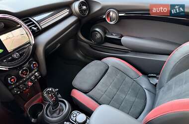 Хетчбек MINI Hatch 2019 в 