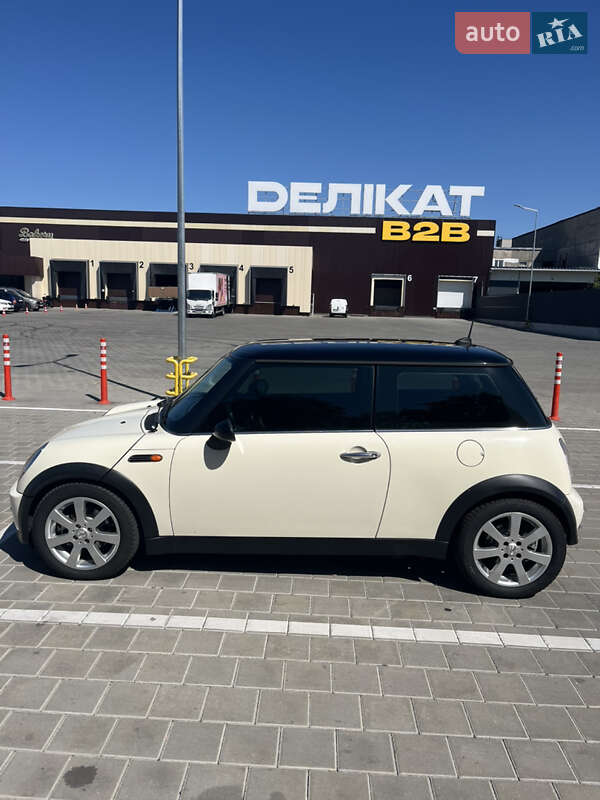Хетчбек MINI Hatch 2005 в Черкасах фото 3 Хетчбек MINI Hatch 2005 в Черкасах