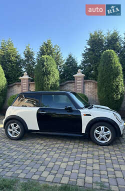 Хэтчбек MINI Hatch 2005 в 