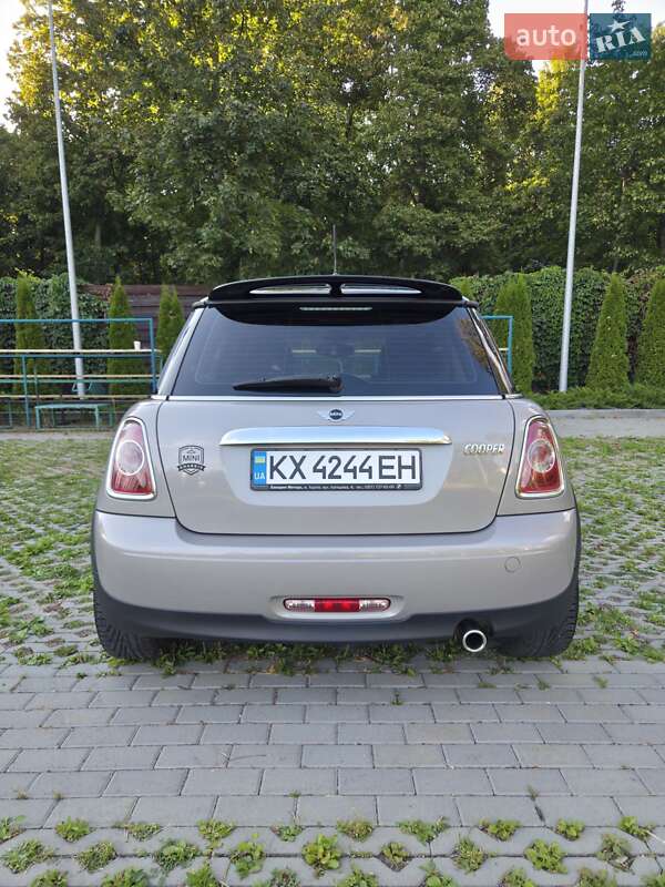 Хетчбек MINI Hatch 2012 в Харкові