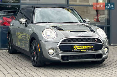 Хетчбек MINI Hatch 2017 в Івано-Франківську