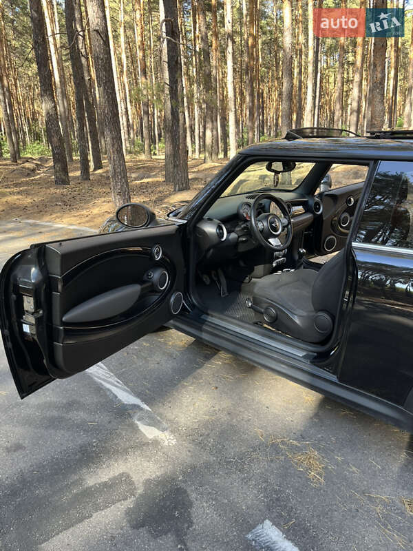 Хетчбек MINI Hatch 2010 в Полтаві