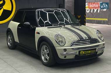 Хэтчбек MINI Hatch 2005 в Черновцах