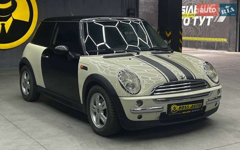 MINI Hatch 2005