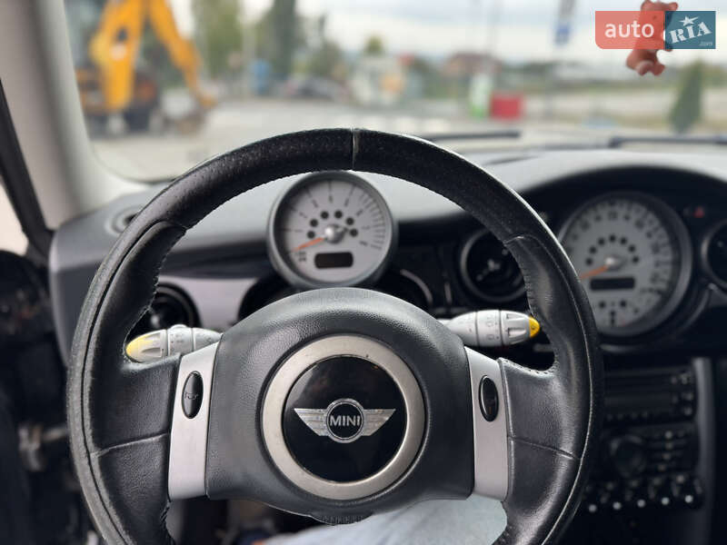 Хэтчбек MINI Hatch 2005 в Хмельницком