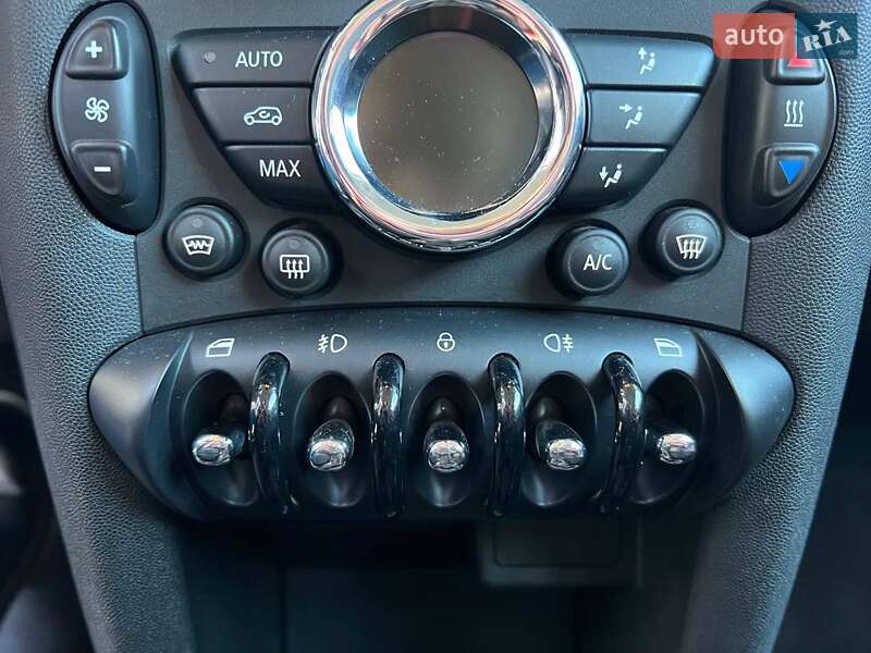 Хетчбек MINI Hatch 2013 в Львові