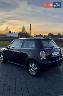 Хэтчбек MINI Hatch 2009 в Луцке