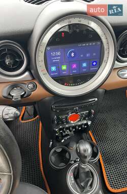 Хэтчбек MINI Hatch 2012 в Киеве