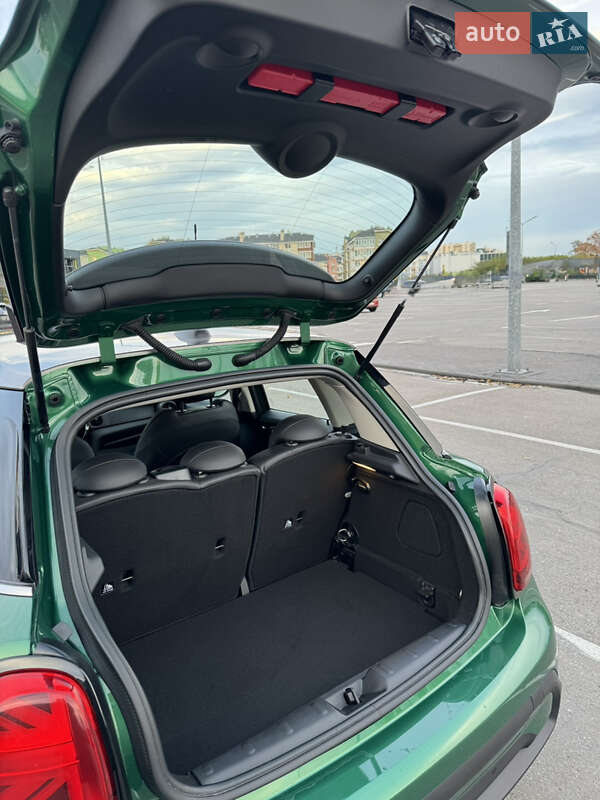 Хетчбек MINI Hatch 2022 в Києві фото 17 Хетчбек MINI Hatch 2022 в Києві