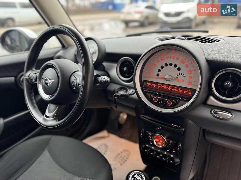 Хэтчбек MINI Hatch 2010 в Сумах фото 43 Хэтчбек MINI Hatch 2010 в Сумах