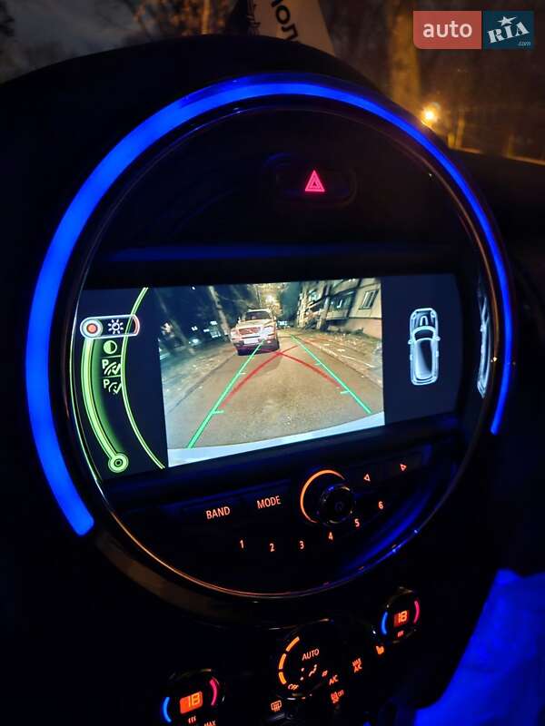 Хетчбек MINI Hatch 2015 в Києві фото Хетчбек MINI Hatch 2015 в Києві