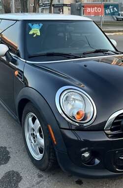 Хэтчбек MINI Hatch 2013 в Николаеве