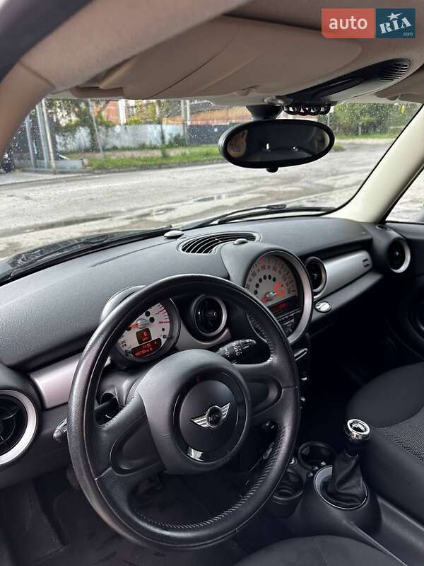 Хетчбек MINI Hatch 2013 в Івано-Франківську фото 8 Хетчбек MINI Hatch 2013 в Івано-Франківську