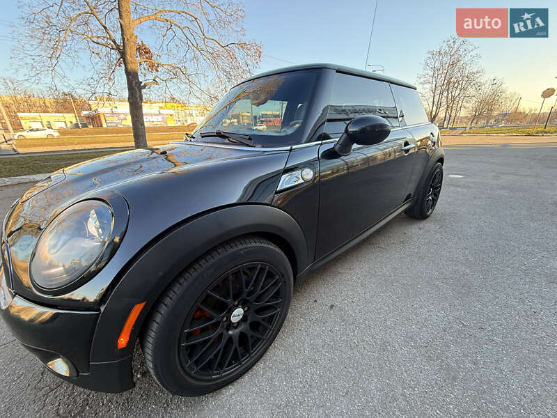 Хэтчбек MINI Hatch 2010 в Харькове