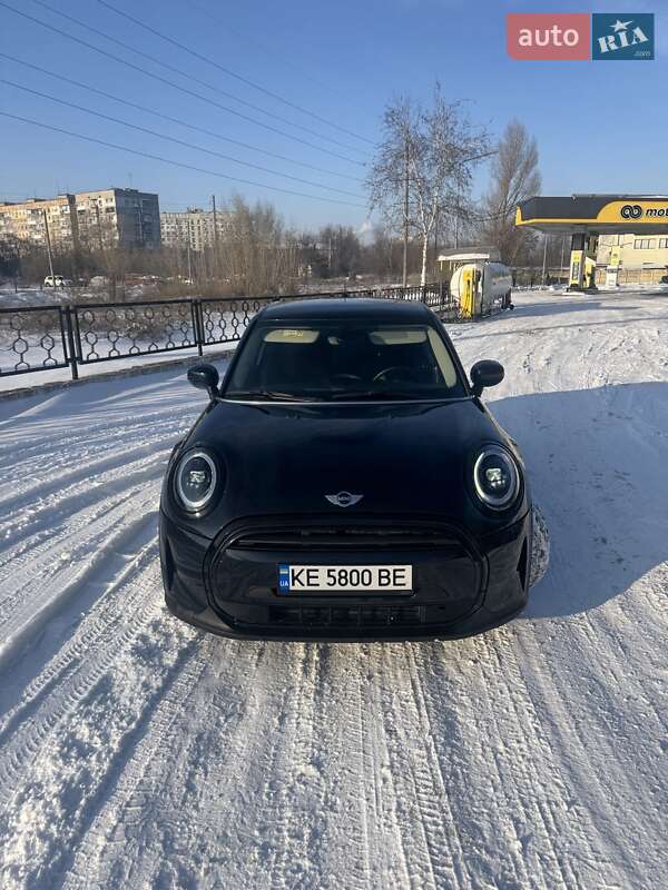 Хэтчбек MINI Hatch 2021 в Днепре фото Хэтчбек MINI Hatch 2021 в Днепре