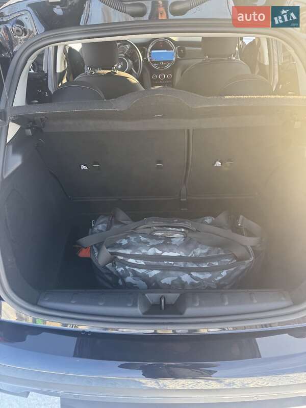 Хэтчбек MINI Hatch 2021 в Днепре фото 22 Хэтчбек MINI Hatch 2021 в Днепре