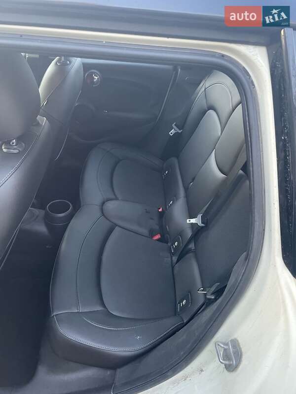 Хэтчбек MINI Hatch 2015 в Одессе