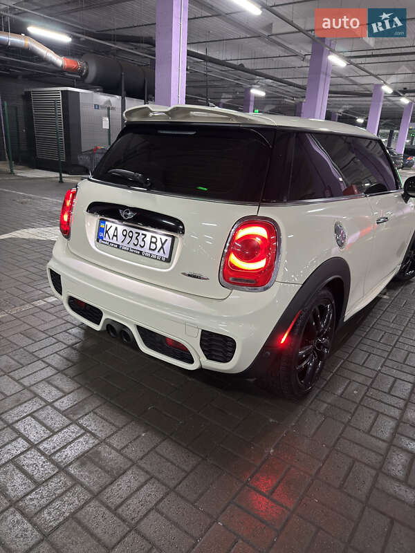 Хетчбек MINI Hatch 2016 в Києві фото 8 Хетчбек MINI Hatch 2016 в Києві