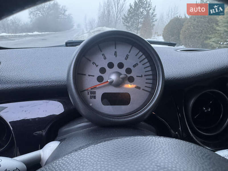 Хетчбек MINI Hatch 2006 в Львові