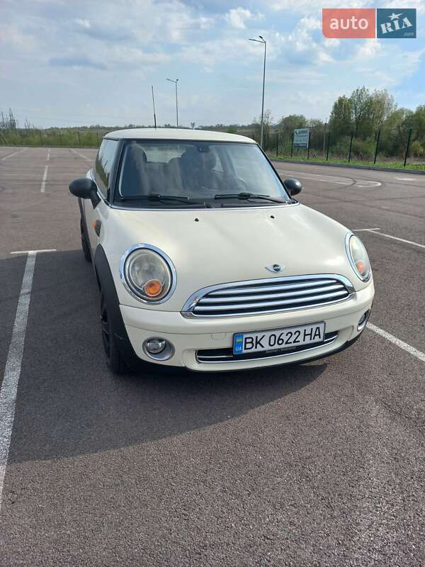 MINI Hatch 2009