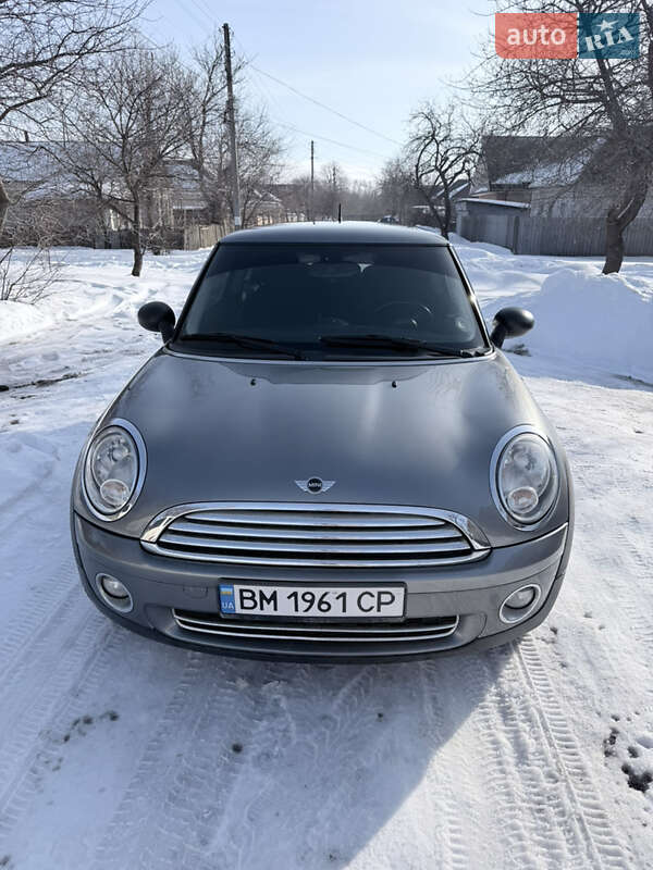 2010 Mini Hatch, VIN WMWSR31000T005709:plate — фото 1 (autoria)