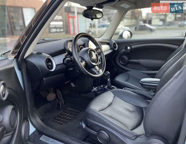 Хэтчбек MINI Hatch 2013 в Хмельницком фото 8 Хэтчбек MINI Hatch 2013 в Хмельницком