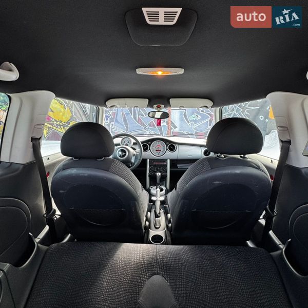 Хетчбек MINI Hatch 2002 в Житомирі