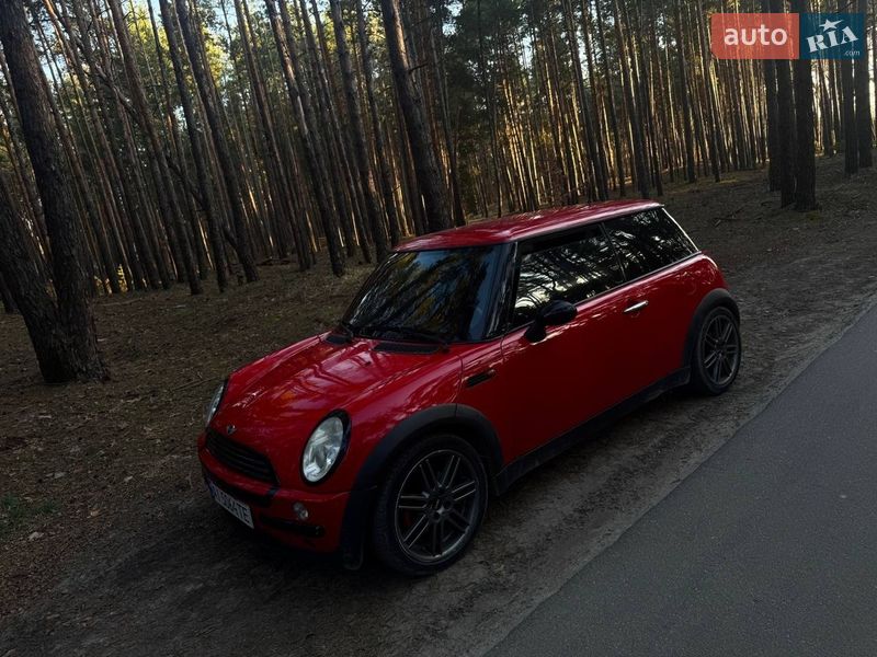 Хэтчбек MINI Hatch 2002 в Киеве