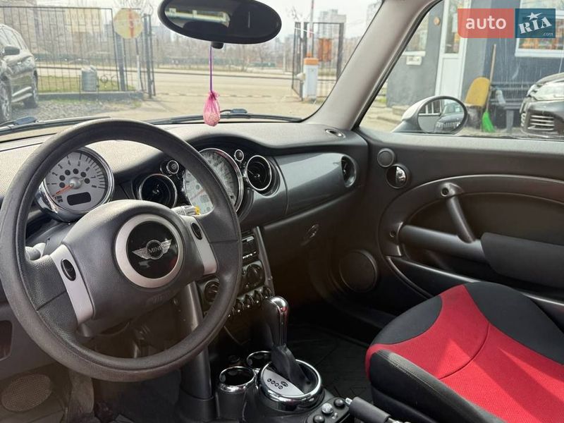 Хетчбек MINI Hatch 2006 в Києві фото 8 Хетчбек MINI Hatch 2006 в Києві